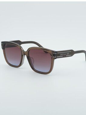 Dior DIORSIGNATURE S7F 64FB Sunglasses Shiny Brown Square Frame, Bordeaux Lenses